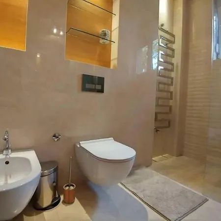 Apartment Center Lux 2