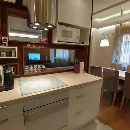 Appartement Center Lux 2 *