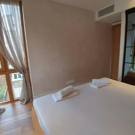 Center Lux 2 شقة بلغراد